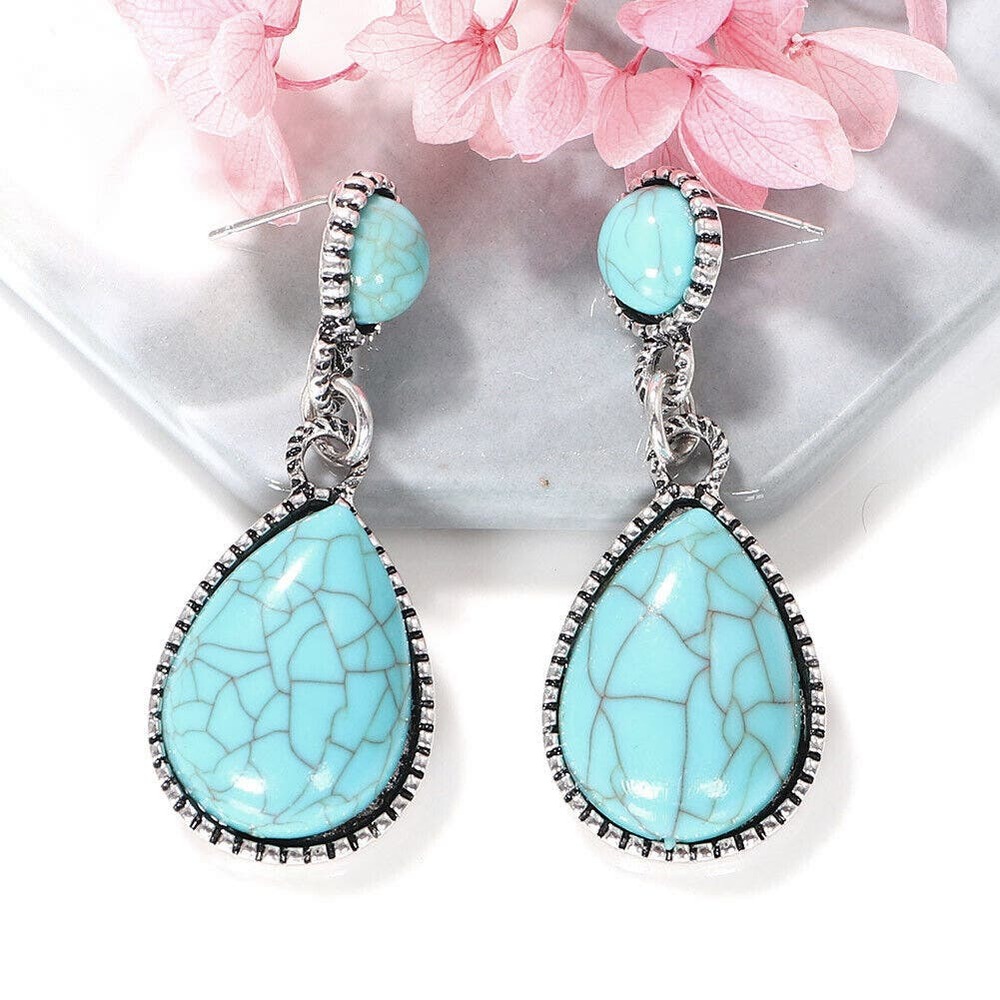 3/15 NWT Bohemian howlite Turquoise Water Drop Earrings